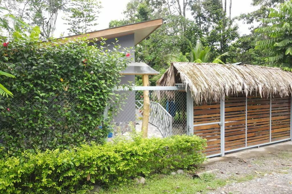 Ferienwohnung Casa Noil, Beautiful Eco House Near The Beach! Puerto Viejo de Talamanca Exterior foto